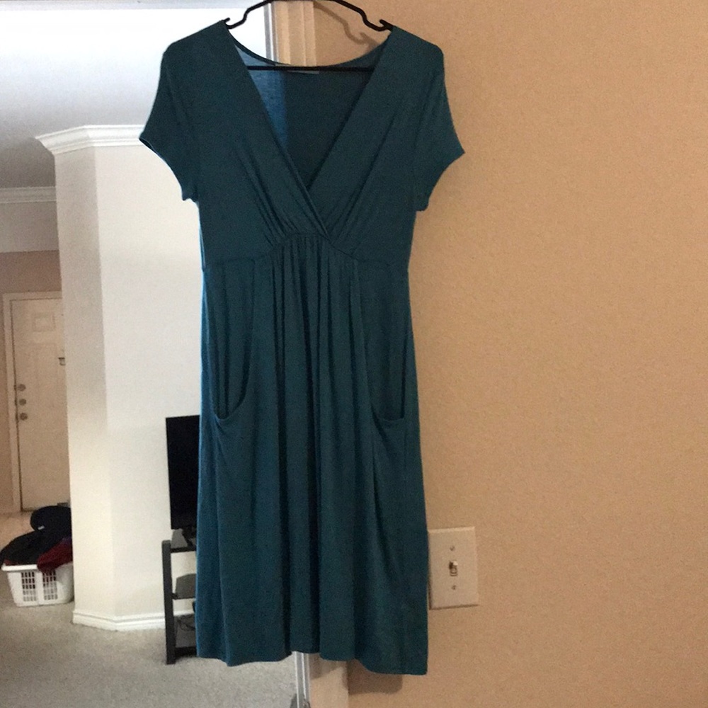 Blue dress with pockets